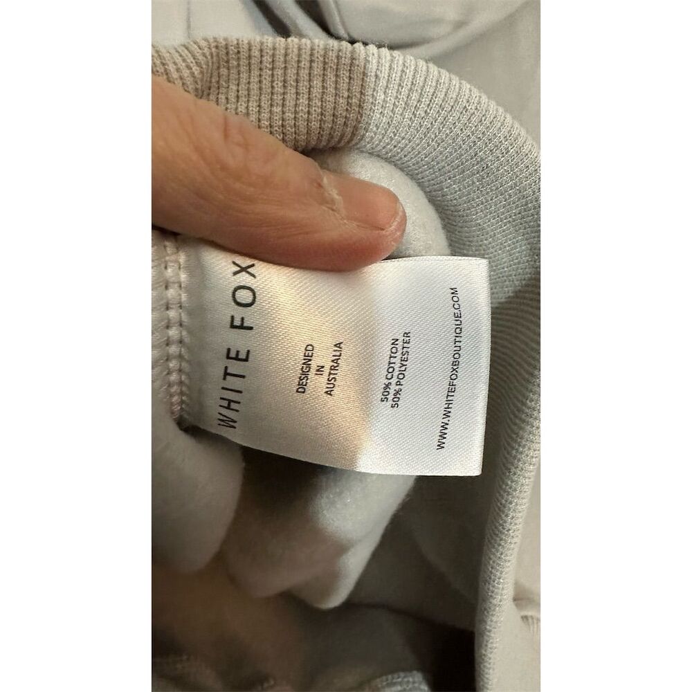 White Fox nwt offstage hoodie moon Gray Hoodie XS. - Picture 6 of 6